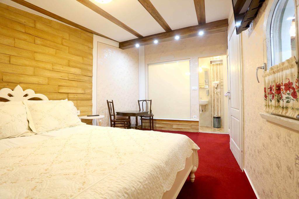 Lula Hotel 3*